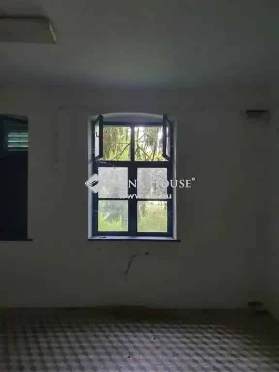 Balatonszarszo Telek Elado 2726nm Pincel Kis Epulettel