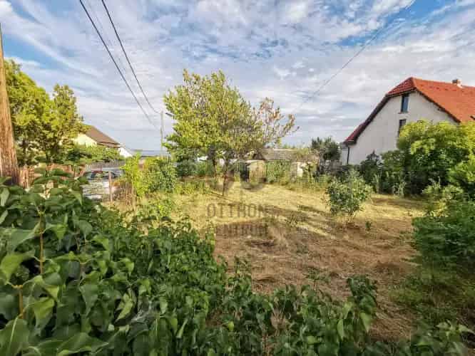 Balatonalmádii eladó telek, DTK084978