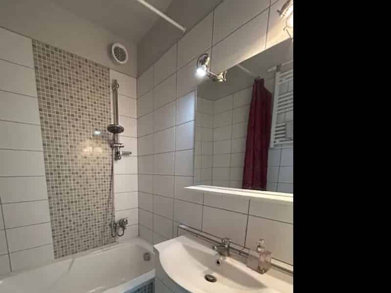 Lakás Kiadó , 9, Bajcsy-Zsilinszky utca, Pécs, Dunántúl